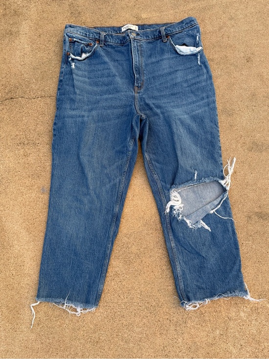 Abercrombie & Fitch Denim - Abercrombie & Fitch 90's High-rise Ultra Straight Jeans Size 34/18R Dark Wash